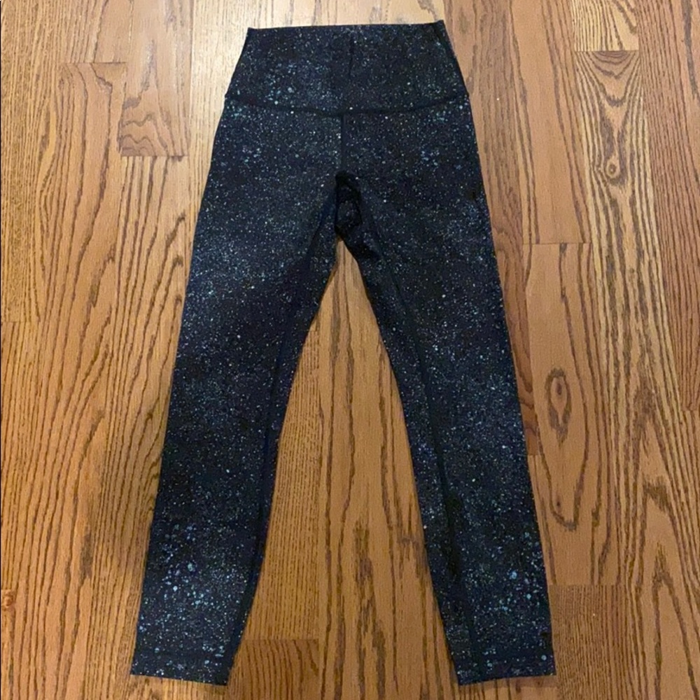 Active Wear - image 1